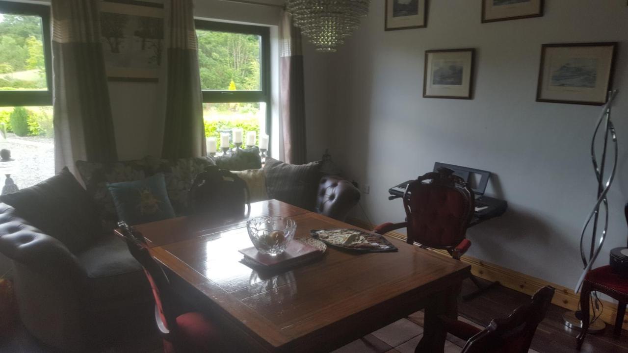 Pat'S Place Apartment Ballaghaderreen Exterior photo
